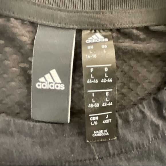 ADIDAS LARGE LOGO WOMEN’S MUSCLE TEE PULLOVER SIZE: LARGE COLOR: BLACK - Picture 6 of 9